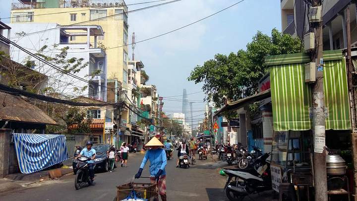 andygoestoasia.com - Saigon Street Scenes
