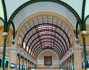 Ho Chi Minh City Photos - Inside the old Post Office