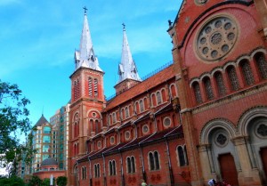Nha Tho Duc Ba Saigon - Notre Dame Basicila