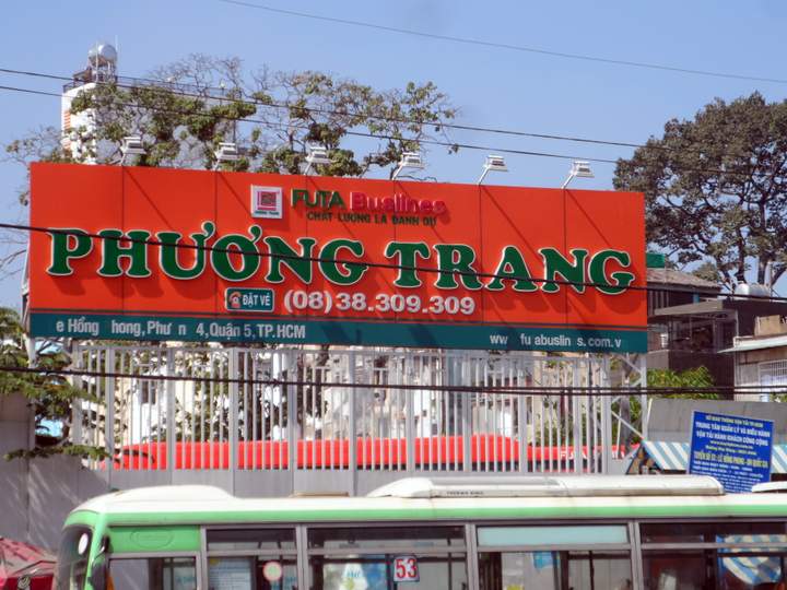 Bus to and from Saigon - Phuong Trang