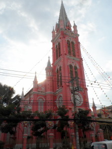 What to do in Saigon - Notre Dame Cathedral