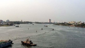 Andy Goes to Asia - Saigon River